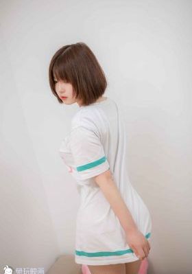 色就是色欧美图片_720电影完整版在线观看